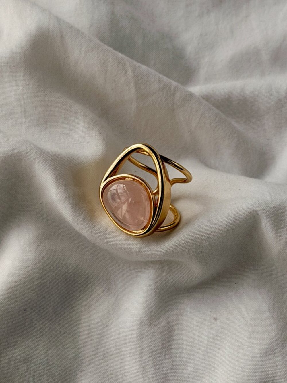Fusion Flow Ring Adjustable Ring - 18k Gold - Rose Quartz